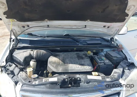 2014 Chrysler Town & Country Touring from USA, damaged, VIN 2C4RC1BG8ER363805